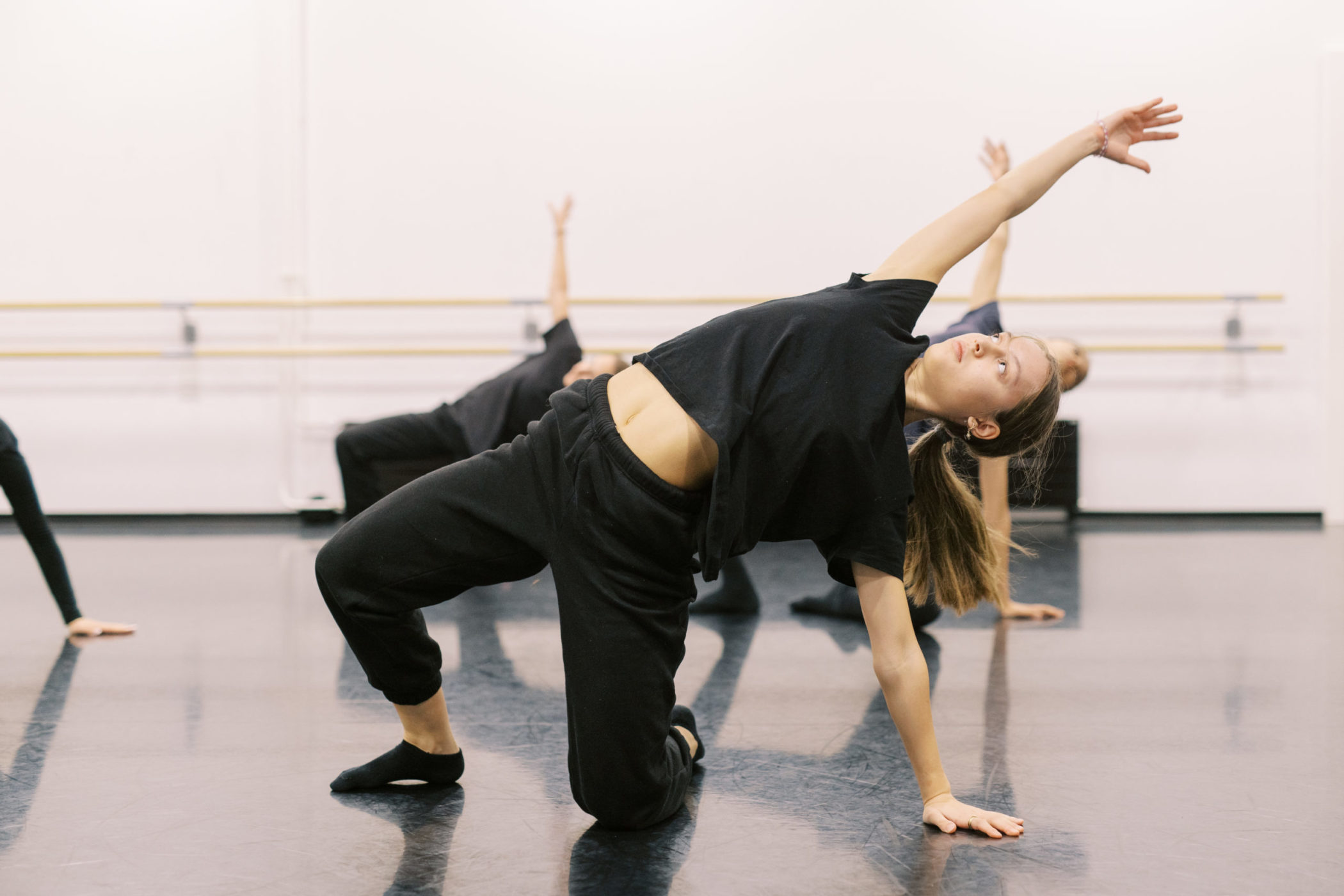 Cours d'étirements dynamiques et doux