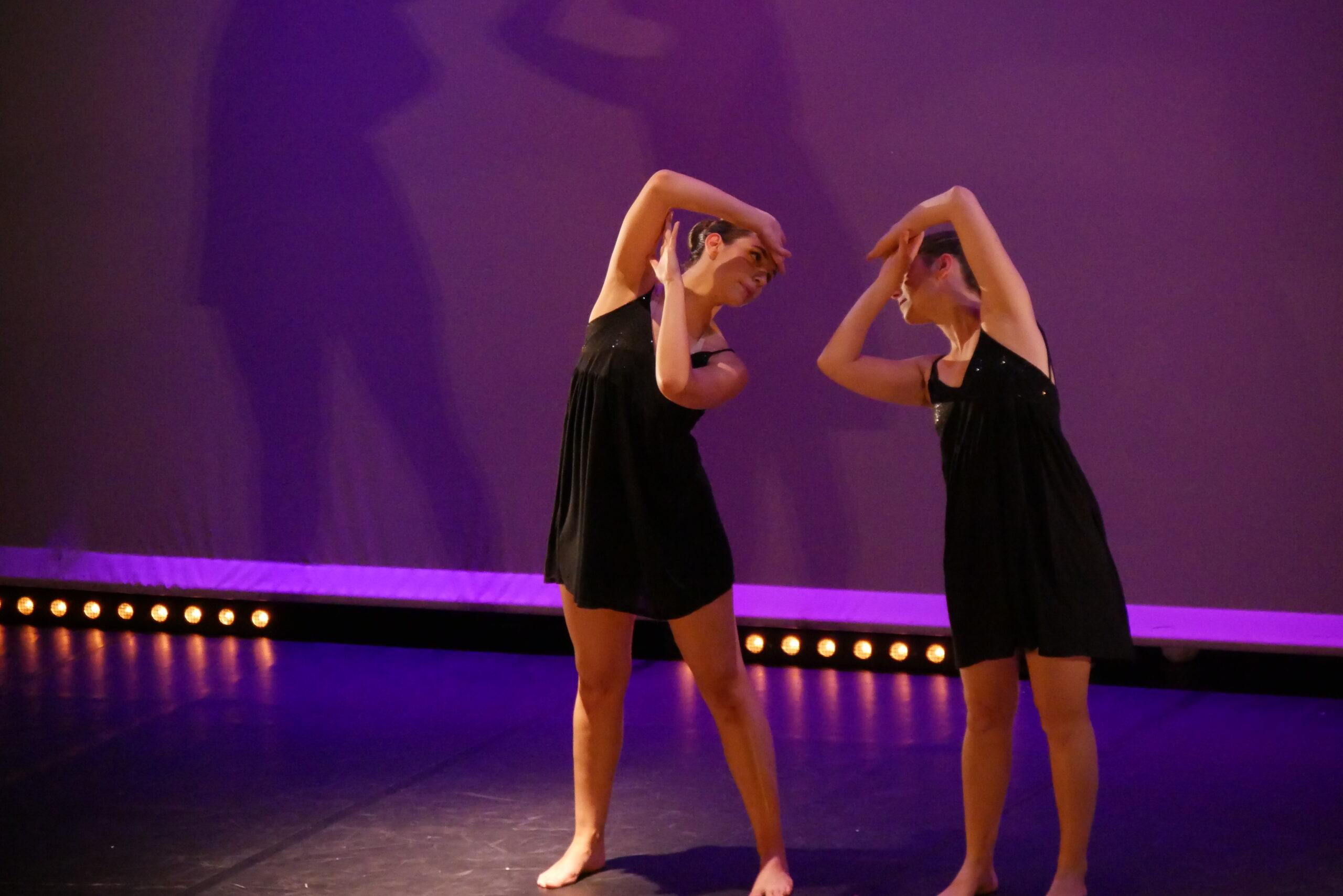 Spectacle de danse contemporaine - À CORPS DANSANT